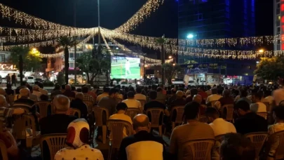 TECO Karacabey Belediyesporlu taraftarlar final maçını heyecanla izledi