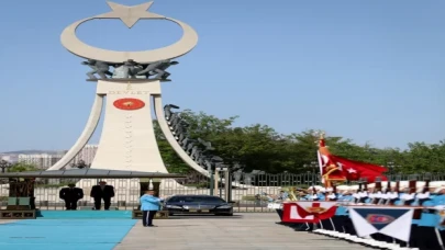 Cumhurbaşkanı Erdoğan, Pakistan Başbakanı Şerif’i resmi törenle karşıladı