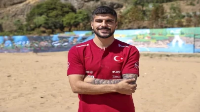 Milli futbolcu Eren Elmalı transfere değil milli takıma odaklandı: