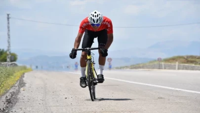 Milli bisikletçi Ferhat Memişçi, sürücülerden duyarlı olmalarını istedi