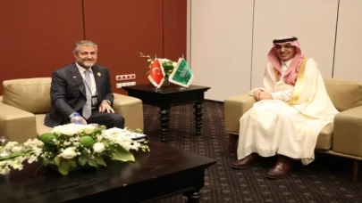 Bakan Nebati, Suudi Arabistan Maliye Bakanı AlJadaan ile görüştü