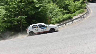 Otomobil yarışçıları Kartepe’ye tırmandı