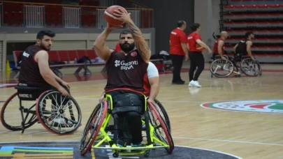 Tekerlekli sandalye basketbolda milliler, Paris yolunda ilk engeli kayıpsız geçmek istiyor