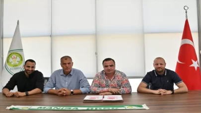 Manisa Büyükşehir Belediyespor, başantrenör Cabadak ile devam edecek