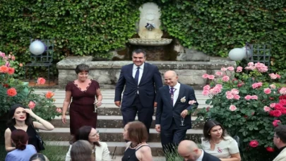 İngiltere Kraliçesi’nin 96. doğum günü ve tahttaki 70. yılı Ankara’da kutlandı