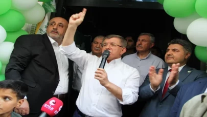 Gelecek Partisi Genel Başkanı Davutoğlu, Malatya’da temaslarda bulundu