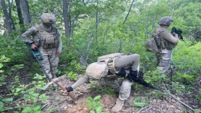 Muş’ta ”Eren Abluka16 Şehit Jandarma Üsteğmen İsmail Moray Operasyonu”