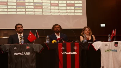Andrea Pirlo resmen Fatih Karagümrük’te
