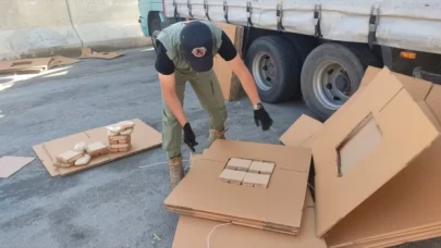 Erzincan’da 23 kilo 767 gram eroin ele geçirildi, olayla ilgili 3 kişi tutuklandı