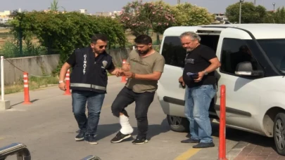 Adana’da kuzenini silahla öldüren zanlı tutuklandı