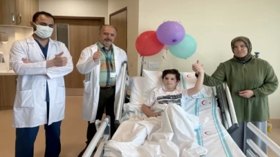 Antalya’da yaşayan kalbi delik çocuk, Erzurum’da kapalı ameliyatla iyileşti 
