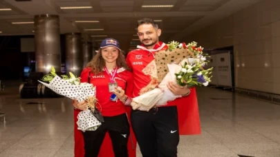 Aerobik cimnastikte dünya ikincisi Ayşe Begüm Onbaşı, Türkiye’ye döndü