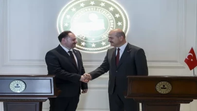 İçişleri Bakanı Soylu, KKTC İçişleri Bakanı Öztürkler ile bir araya geldi