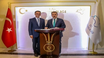 BBP Genel Başkanı Destici Van Valiliğini ziyaret etti