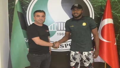 Sakaryaspor, Demokratik Kongolu forvet Kabongo Kasongo ile anlaştı
