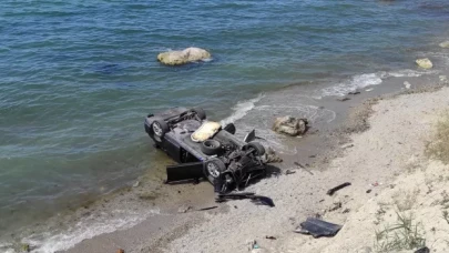Beylikdüzü’nde bir kişi haciz gelen otomobilini uçurumdan attı