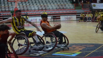 Tekerlekli Sandalye Basketbol Süper Ligi playoff yarı final