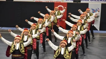 Karabük’te Türkiye Halk Oyunları Federasyonu Bölge Yarışması yapıldı