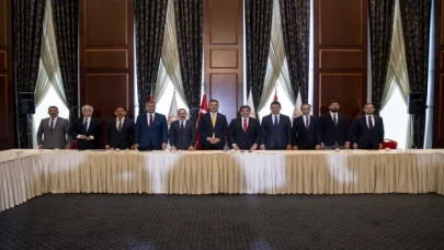 CHP’li 11 büyükşehir belediyesinin AK Parti grup başkanvekillerinden ortak açıklama: