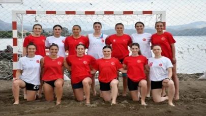 Plaj Hentbolu Milli Takımları, Avrupa Şampiyonası hazırlıklarını Köyceğiz’de sürdürüyor