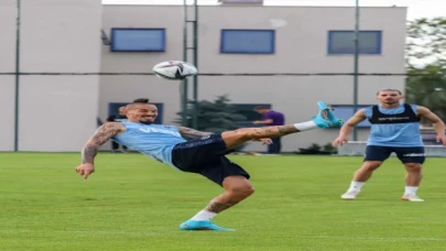 Trabzonspor, yeni sezon hazırlıklarına akşam antrenmanıyla devam etti