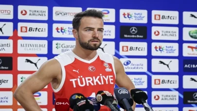 Büyük BritanyaTürkiye maçına doğru