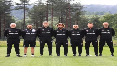 Fatih Karagümrük yeni sezon hazırlıklarını Topuk Yaylası’nda sürdürüyor