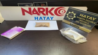 Hatay’da ilaç kutusunda 155 gram eroin ele geçirildi