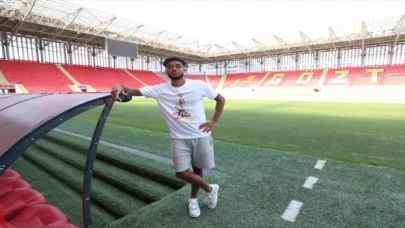 Göztepe, Romal Palmer’ı transfer etti