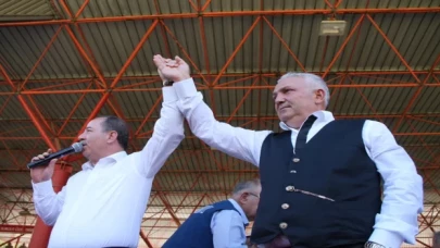 Kırkpınar’ın güreş ağalığını mevcut ağa Seyfettin Selim kazandı