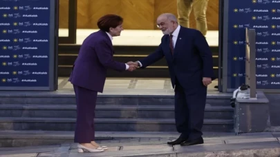 Altı muhalefet partisi genel başkanının İYİ Parti Genel Merkezi’ndeki toplantısı sona erdi