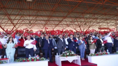 Kırkpınar Yağlı Güreşleri Başpehlivanı Cengizhan Şimşek altın kemeri kuşandı