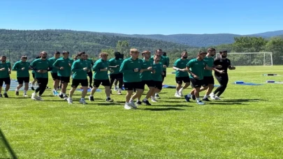 Sakaryaspor, yeni sezon öncesi Bolu’da güç depoluyor