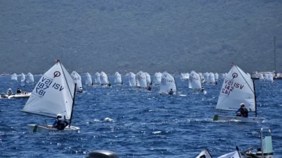 2022 Arkas Dünya Optimist Şampiyonası’nda yarış heyecanı devam ediyor