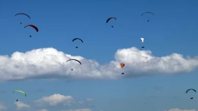 Çankırı’da yamaç paraşütü mesafe yarışmasının final uçuşu yapıldı