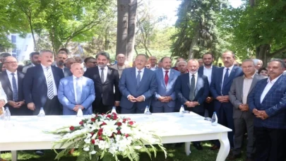 AK Parti’li Özhaseki, muhalefeti eleştirdi: