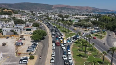Muğla’da bayram trafiği havadan ve karadan denetlendi