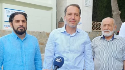 Yeniden Refah Partisi Genel Başkanı Erbakan, bayram namazını Balıkesir’de kıldı