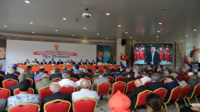 AK Parti Bursa teşkilatı bayramlaştı