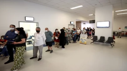 Kovid19’a karşı yeni hatırlatma dozuna yoğun ilgi