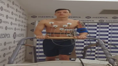 Mesut Özil, sağlık kontrolünden geçirildi