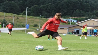 Fatih Karagümrük, yeni sezon hazırlıklarını Topuk Yaylası’nda sürdürüyor