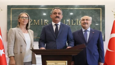 Bakan Özer, İzmir için 122 yeni okul yatırımını programa aldıklarını bildirdi 