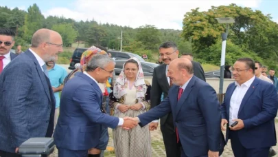 Çalışma ve Sosyal Güvenlik Bakanı Bilgin, ”İşbaşı Eğitim Programı Töreni’nde konuştu: 