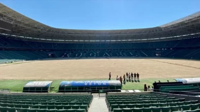 Kocaeli Stadyumu’nun zemini hibrit çimle kaplanıyor