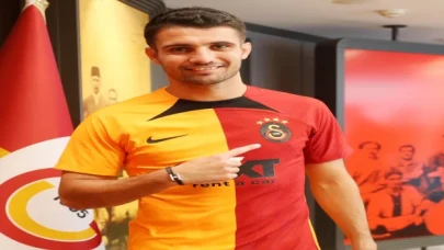 Fransız futbolcu Dubois, Galatasaray’da kupalar kazanmak istiyor: