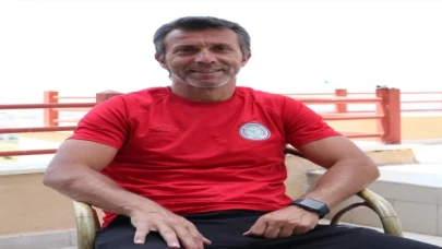 Teknik direktör Bülent Korkmaz, Çaykur Rizespor’da ”aile ortamı” oluşturmaya çalışacak: