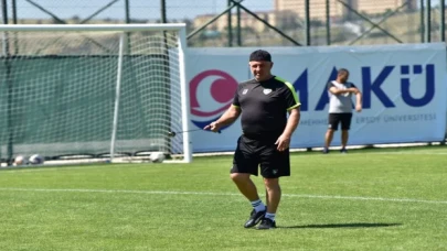 Denizlispor Teknik Direktörü Mesut Bakkal, sezon hazırlıklarından memnun: 