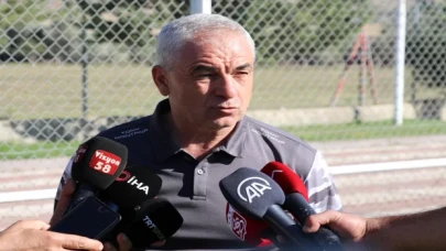 Sivasspor Teknik Direktörü Rıza Çalımbay, basın mensuplarının sorularını yanıtladı: