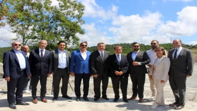 Dursun Özbek, Kemerburgaz’daki arazide incelemelerde bulundu 